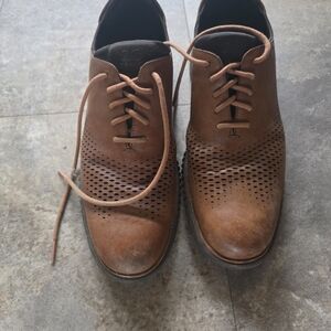 Elegant Tan Leather Men's Oxfords
